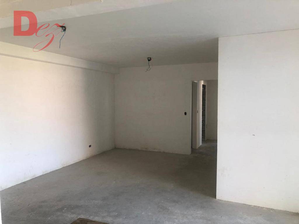 Apartamento à venda com 3 quartos, 117m² - Foto 10