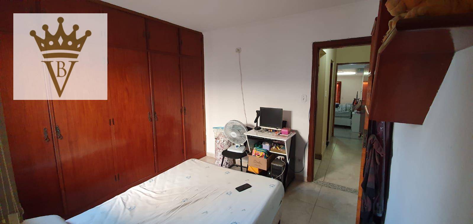 Casa à venda com 3 quartos, 131m² - Foto 13