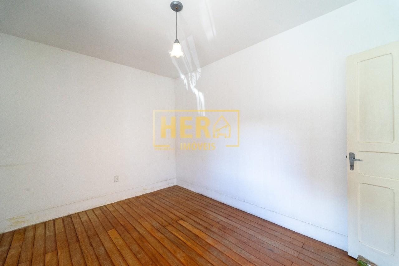 Casa à venda com 2 quartos, 109m² - Foto 11