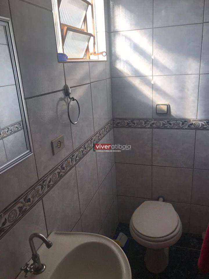 Casa à venda com 3 quartos, 200m² - Foto 9