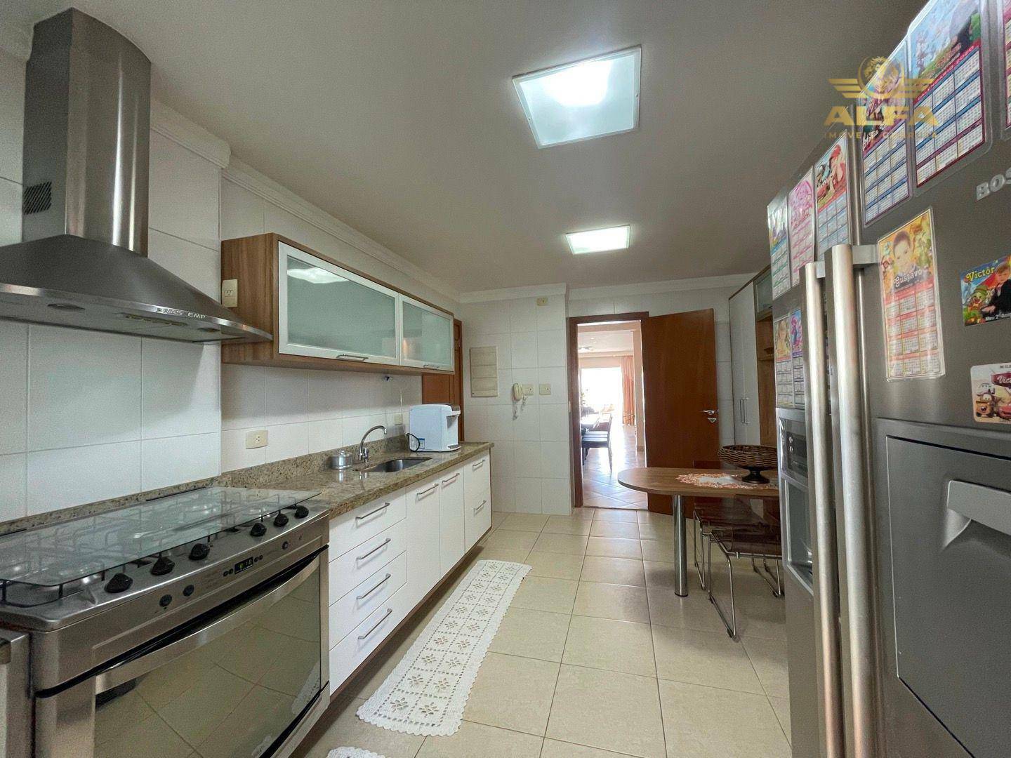 Apartamento à venda com 4 quartos, 175m² - Foto 30