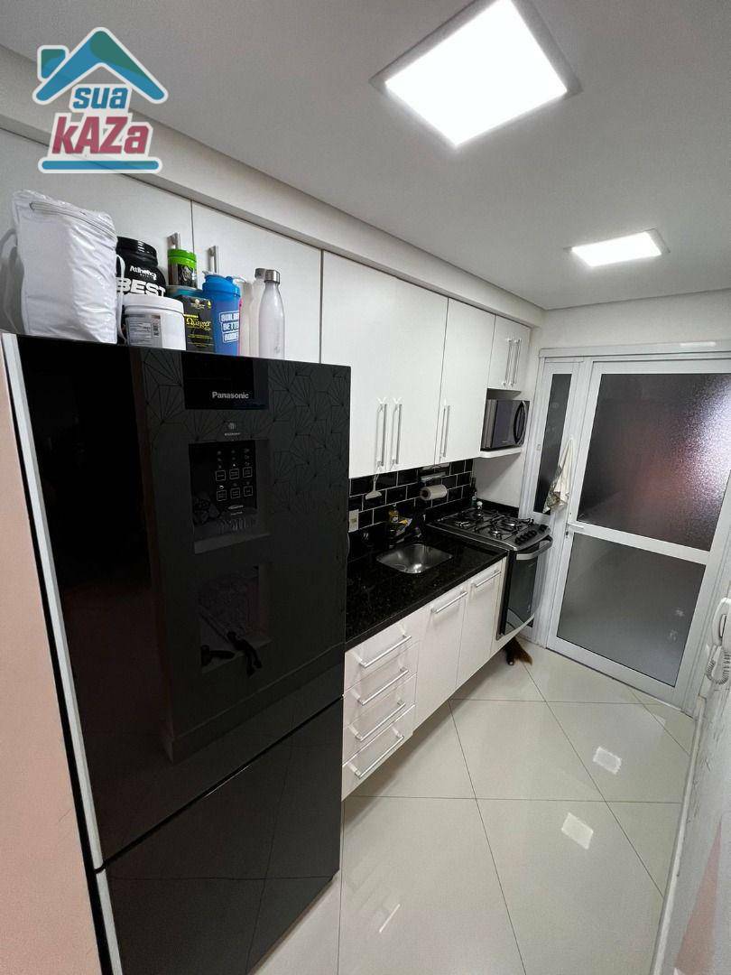 Apartamento à venda com 2 quartos, 68m² - Foto 13