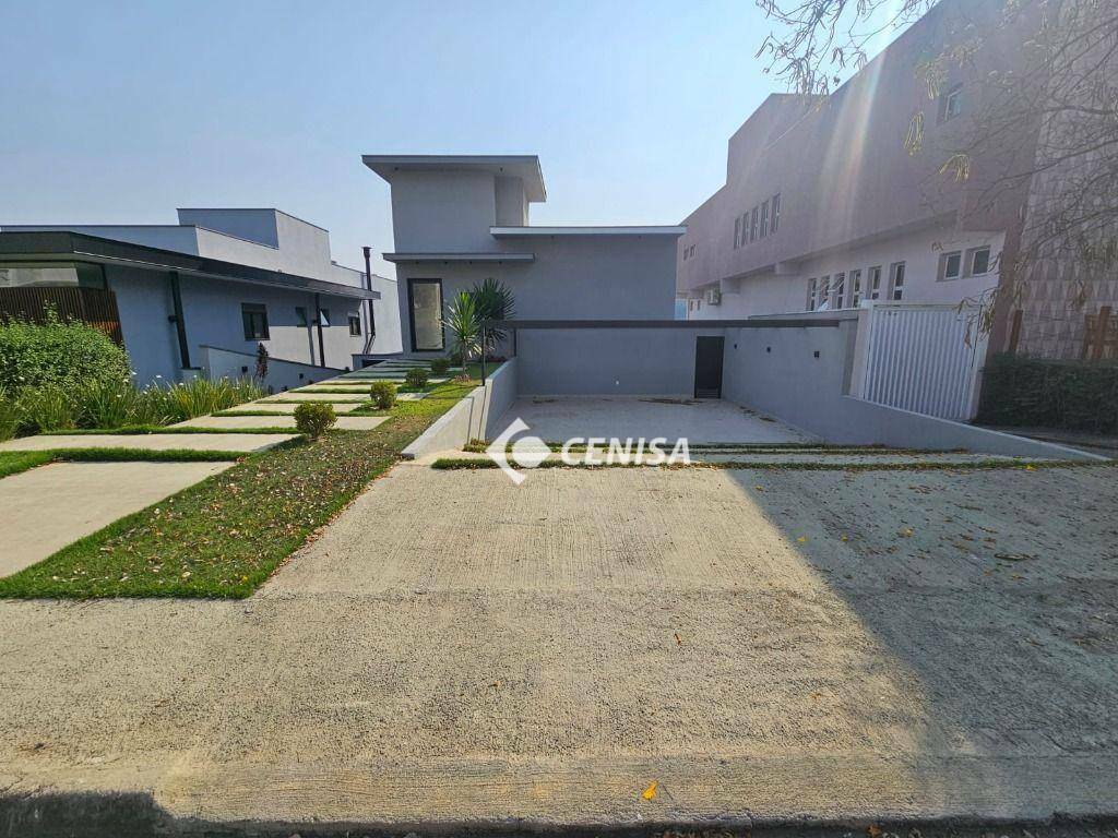 Casa de Condomínio à venda e aluguel com 3 quartos, 200m² - Foto 3