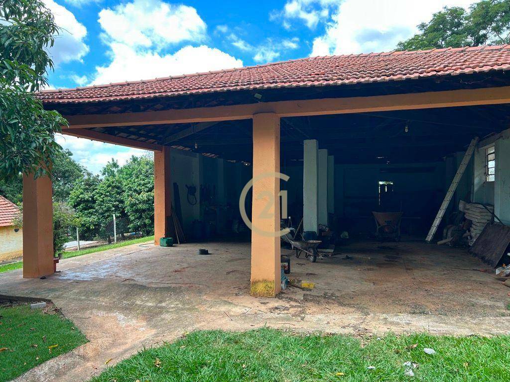 Sítio à venda com 3 quartos, 160m² - Foto 15