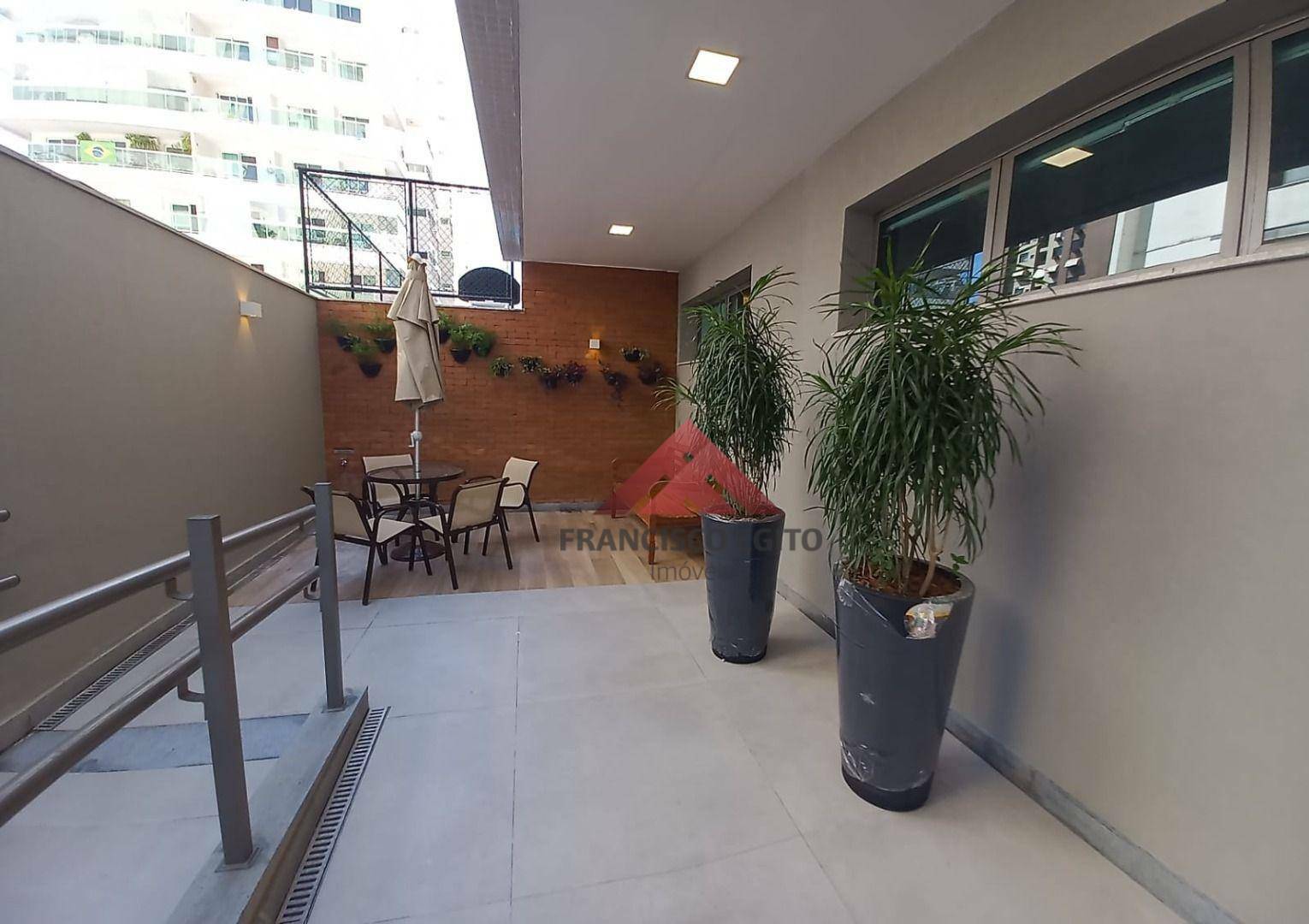 Apartamento à venda com 3 quartos, 107m² - Foto 17