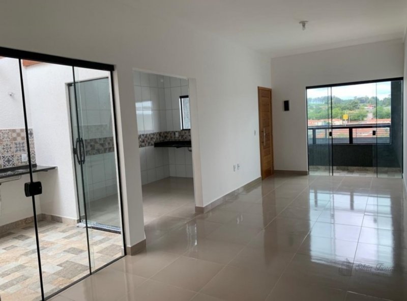 Casa à venda com 2 quartos, 80m² - Foto 11