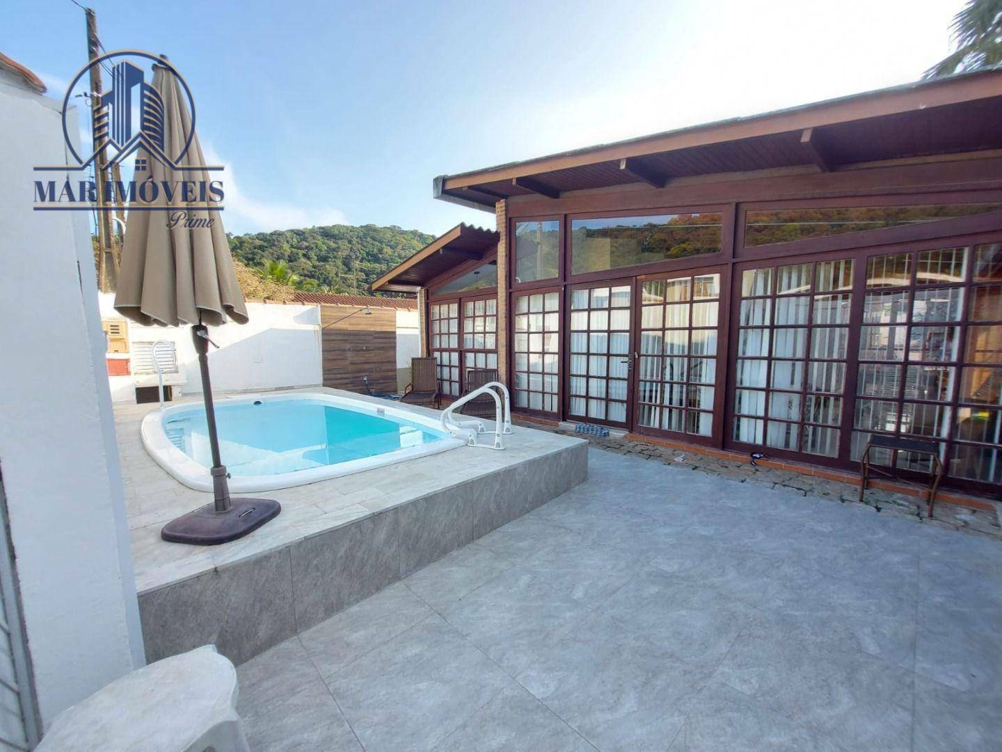 Casa, 3 quartos, 200 m² - Foto 1