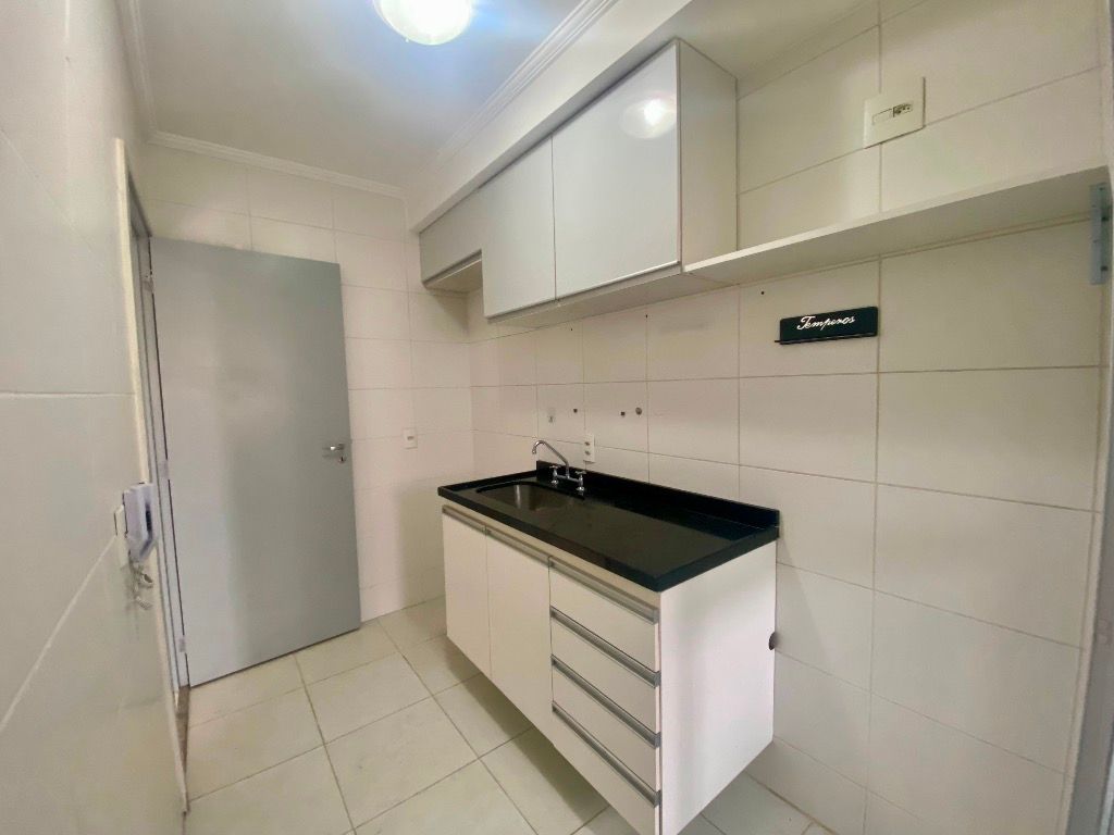 Apartamento para alugar com 2 quartos, 56m² - Foto 10