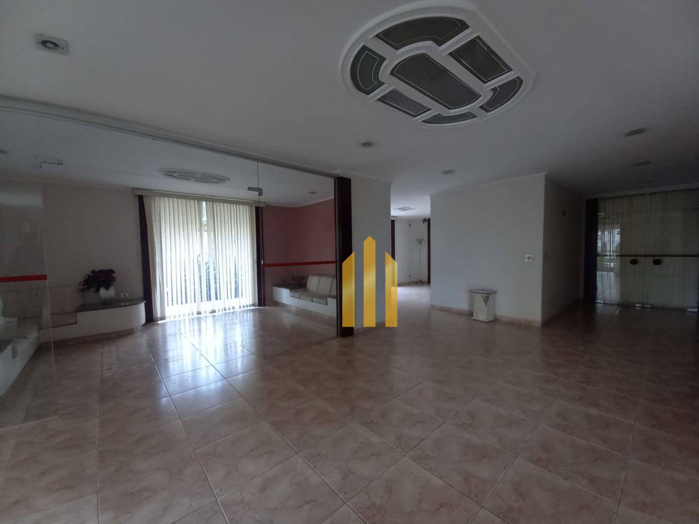 Apartamento para alugar com 3 quartos, 90m² - Foto 9