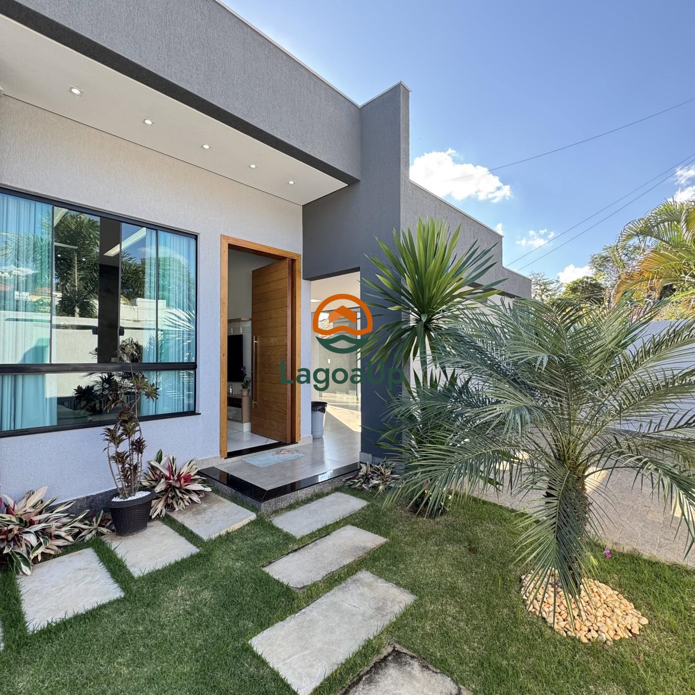 Casa à venda com 3 quartos, 166m² - Foto 1