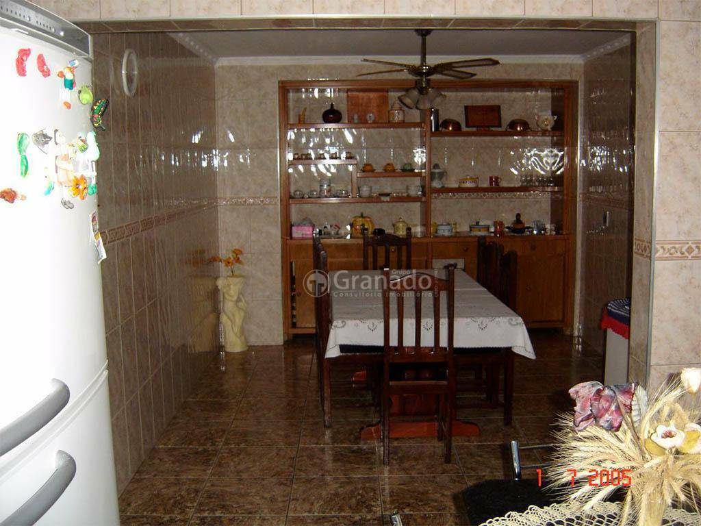 Sobrado à venda com 4 quartos, 650m² - Foto 11