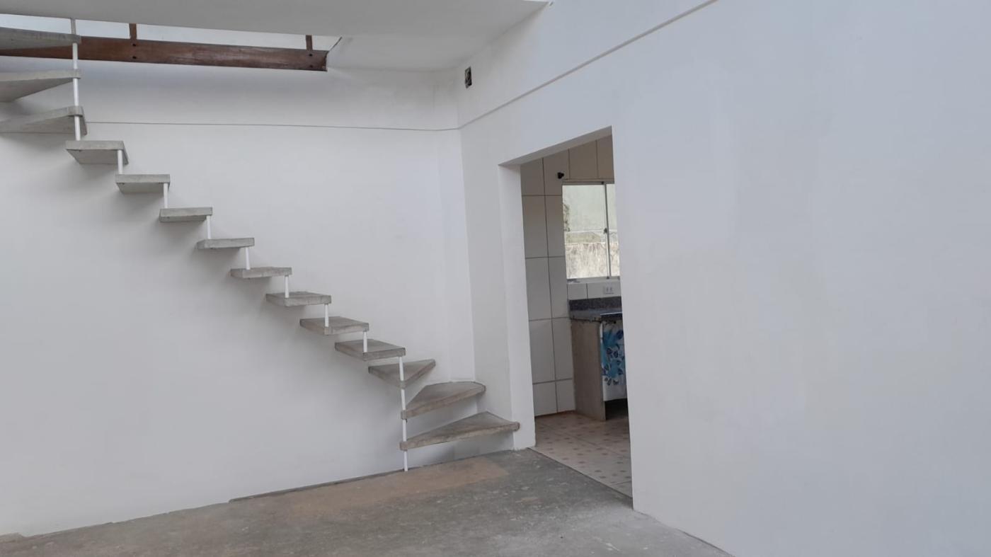 Casa à venda com 3 quartos, 560m² - Foto 17