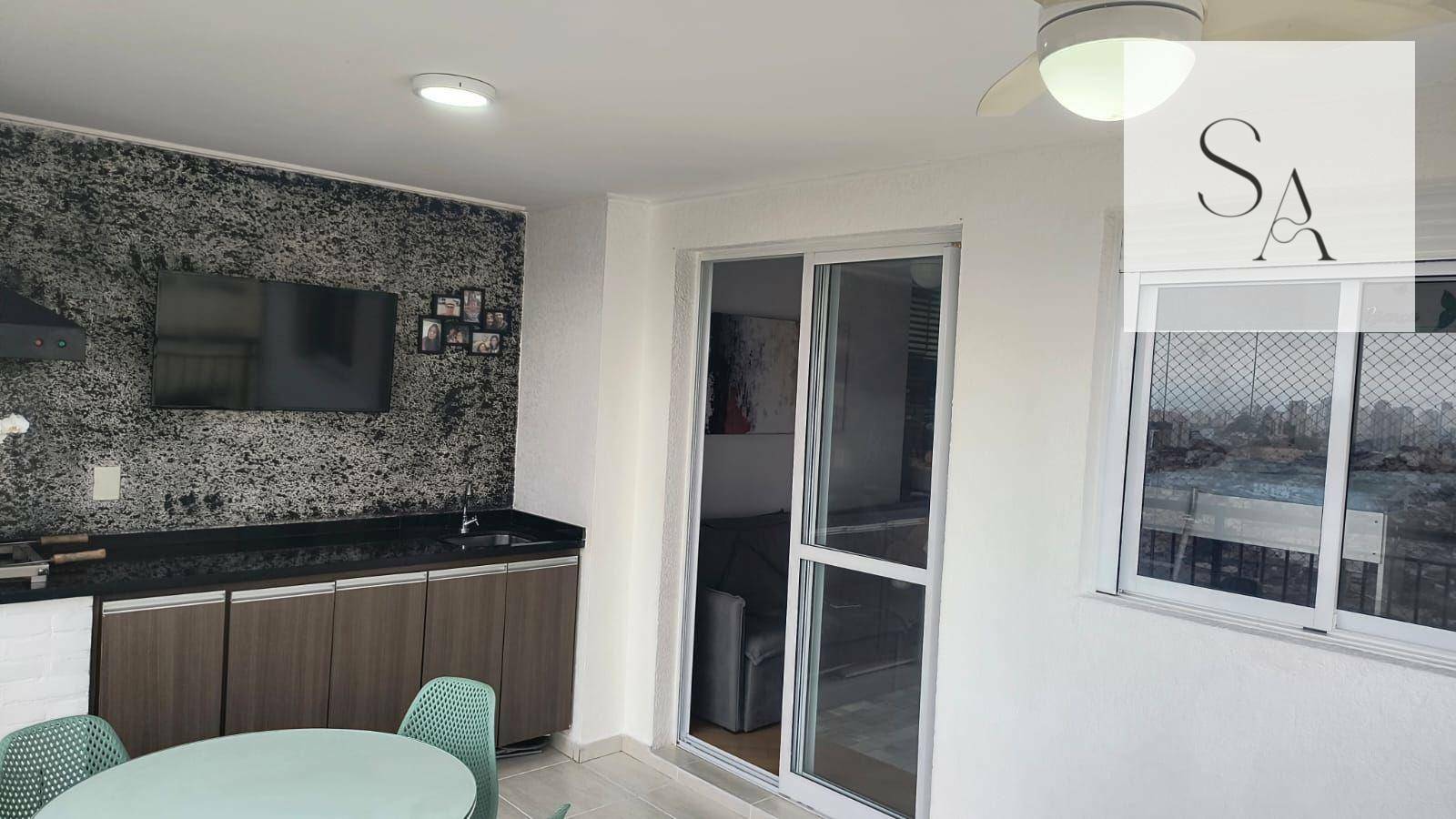 Apartamento à venda com 2 quartos, 67m² - Foto 2