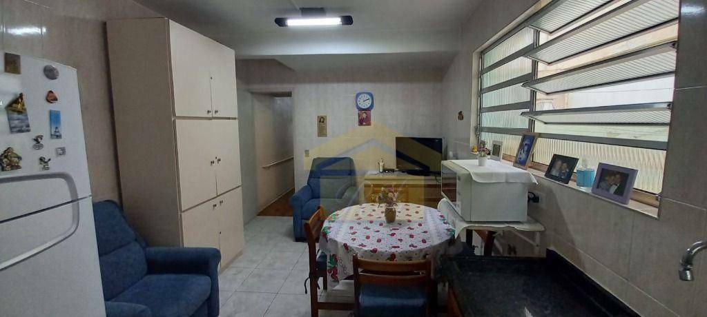 Sobrado à venda com 3 quartos, 150m² - Foto 9