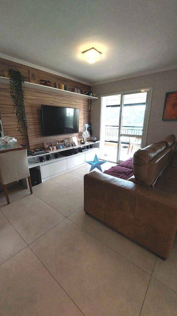 Apartamento à venda com 3 quartos, 93m² - Foto 2