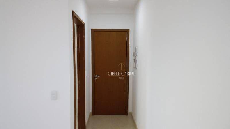 Apartamento à venda com 2 quartos, 63m² - Foto 7