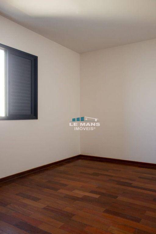 Apartamento à venda com 3 quartos, 86m² - Foto 13