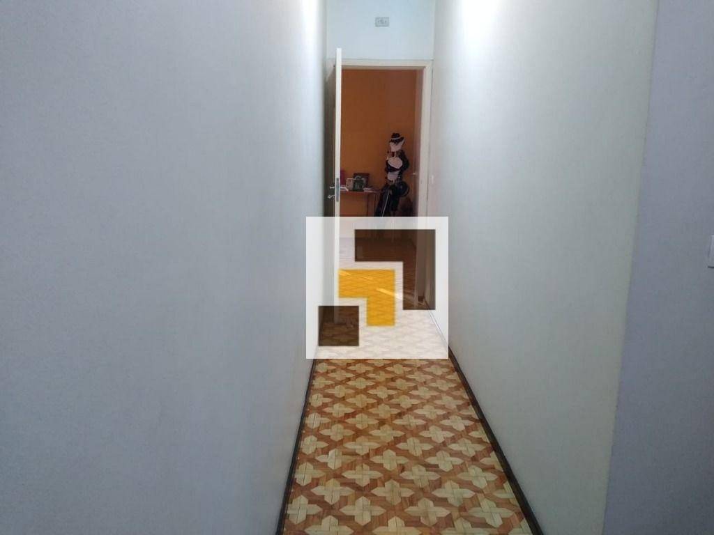 Casa de Condomínio para alugar com 3 quartos, 198m² - Foto 13