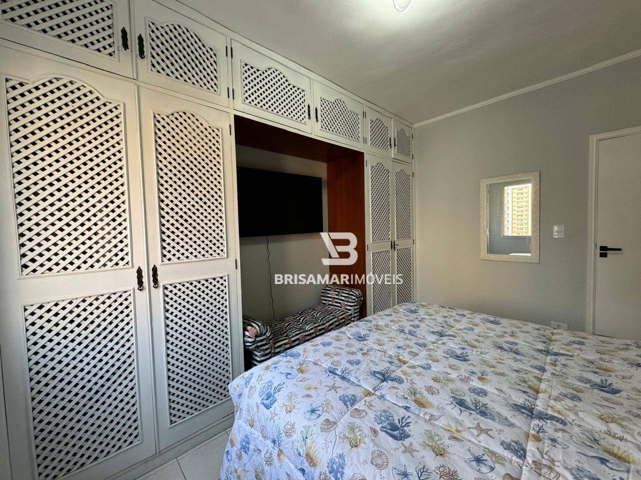 Apartamento à venda com 2 quartos, 70m² - Foto 11