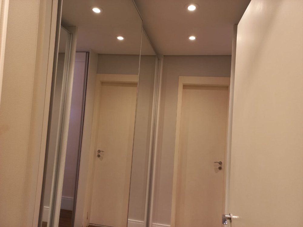 Apartamento à venda com 3 quartos, 134m² - Foto 4