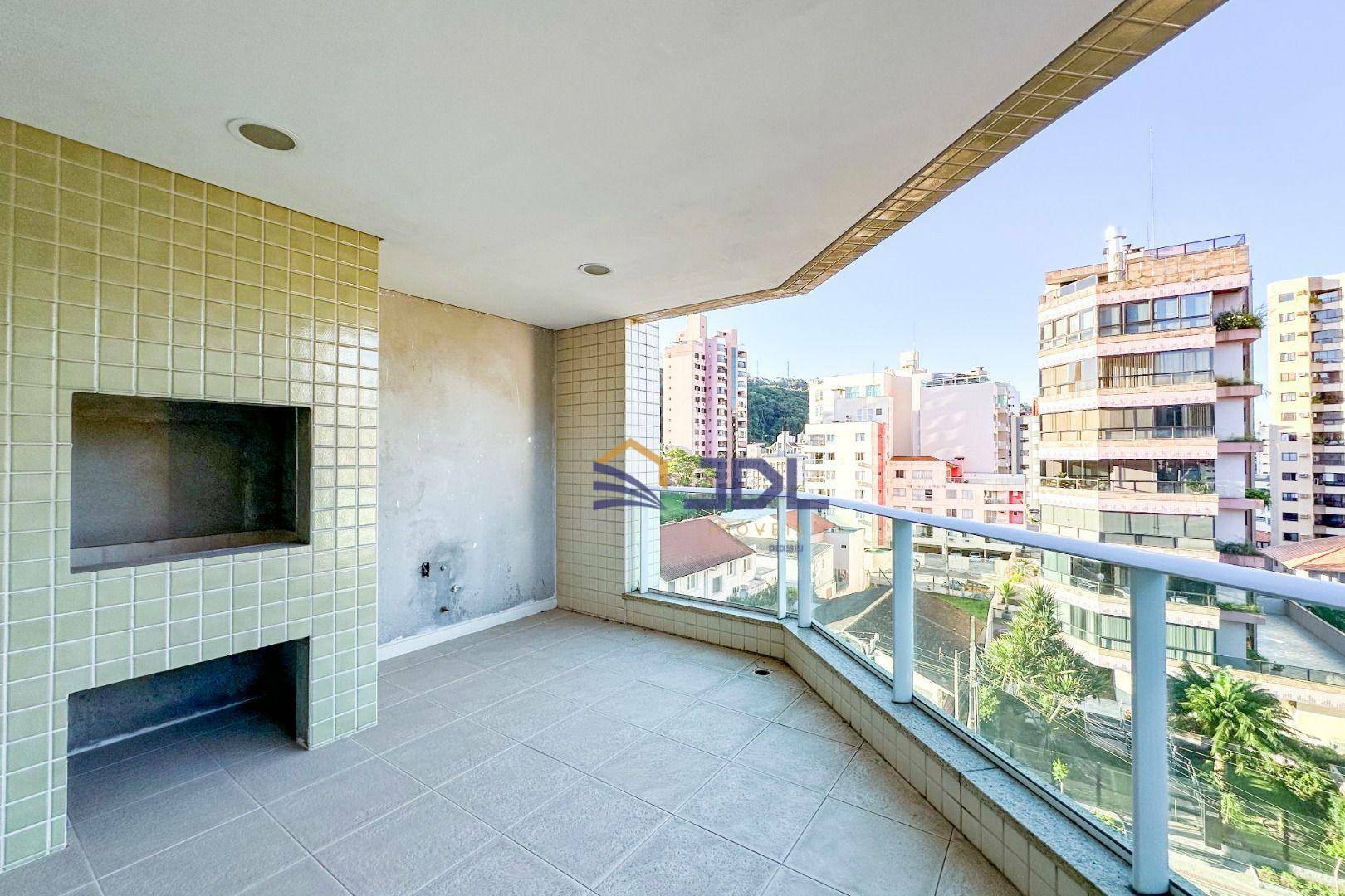 Apartamento à venda com 3 quartos, 295m² - Foto 13