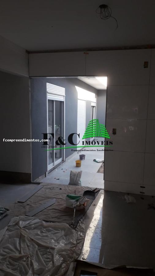 Casa à venda com 3 quartos, 200m² - Foto 16