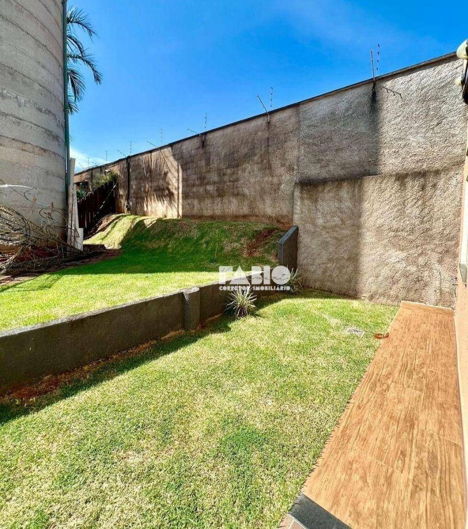 Casa de Condomínio à venda com 3 quartos, 125m² - Foto 10