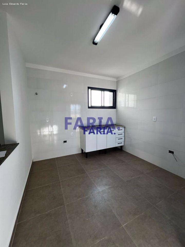 Apartamento à venda com 2 quartos, 76m² - Foto 6