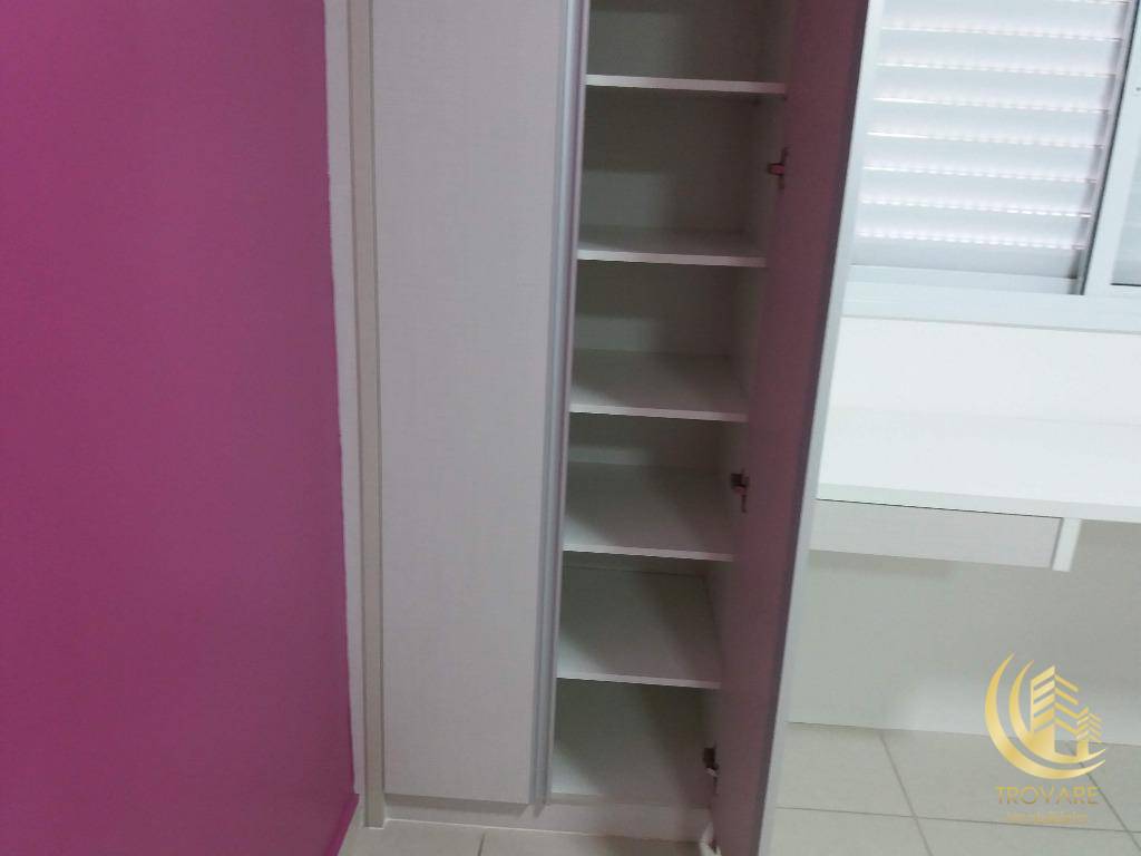 Apartamento à venda com 2 quartos, 74m² - Foto 10