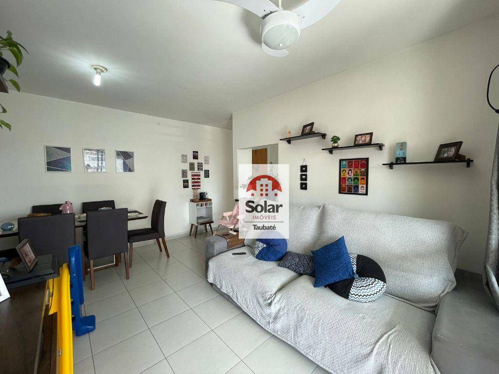 Apartamento à venda com 2 quartos, 75m² - Foto 1