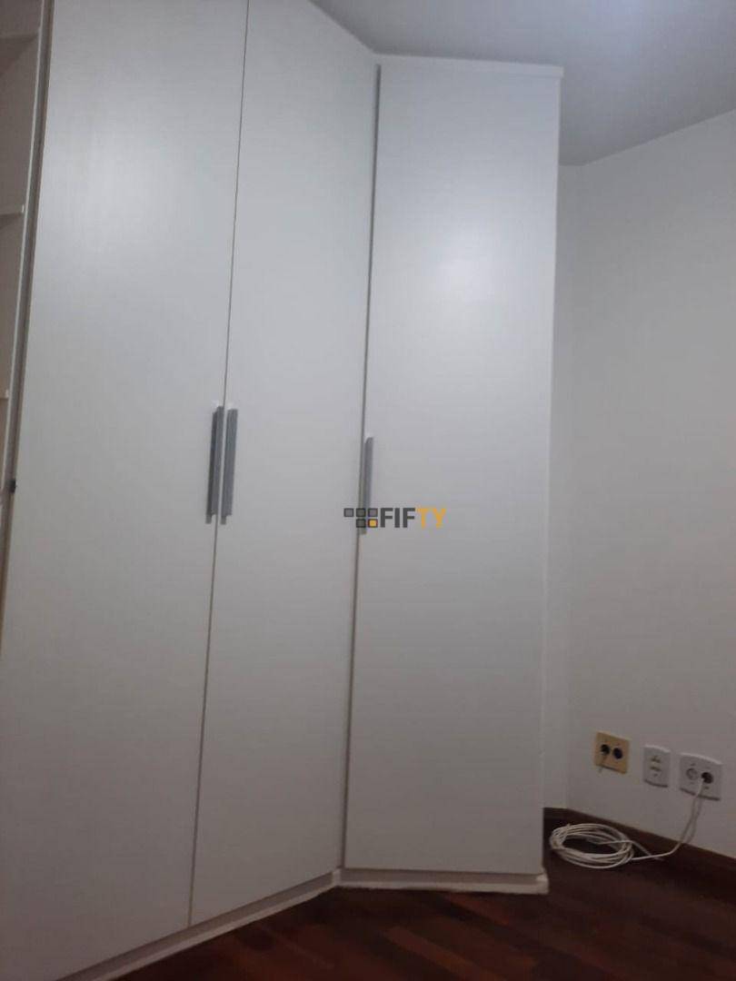 Apartamento para alugar com 2 quartos, 63m² - Foto 13