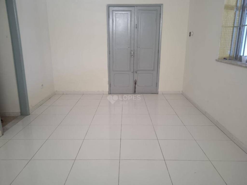 Casa à venda com 3 quartos, 300M2 - Foto 3