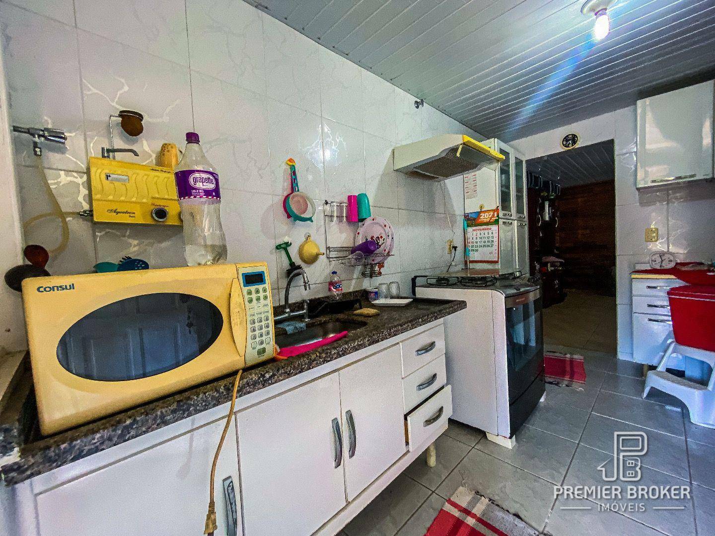 Casa à venda com 3 quartos, 100m² - Foto 18