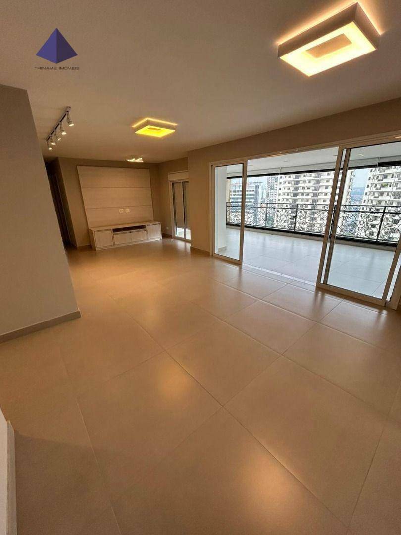 Apartamento para alugar com 3 quartos, 145m² - Foto 6