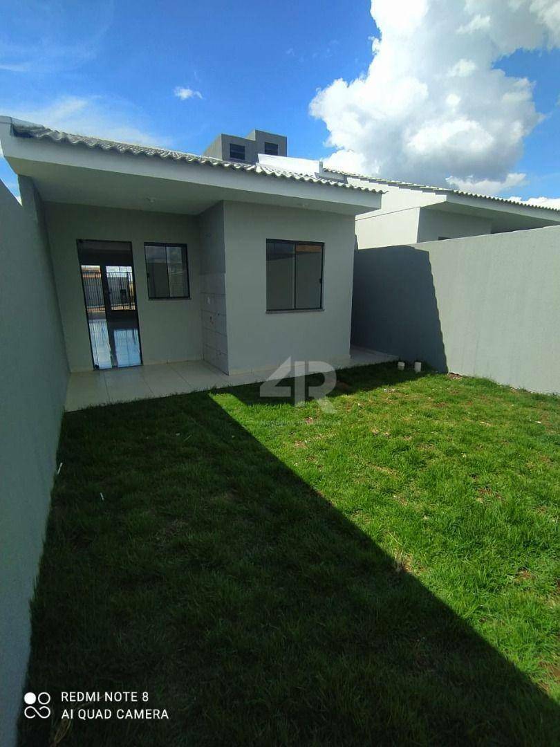 Casa à venda com 3 quartos, 60m² - Foto 14