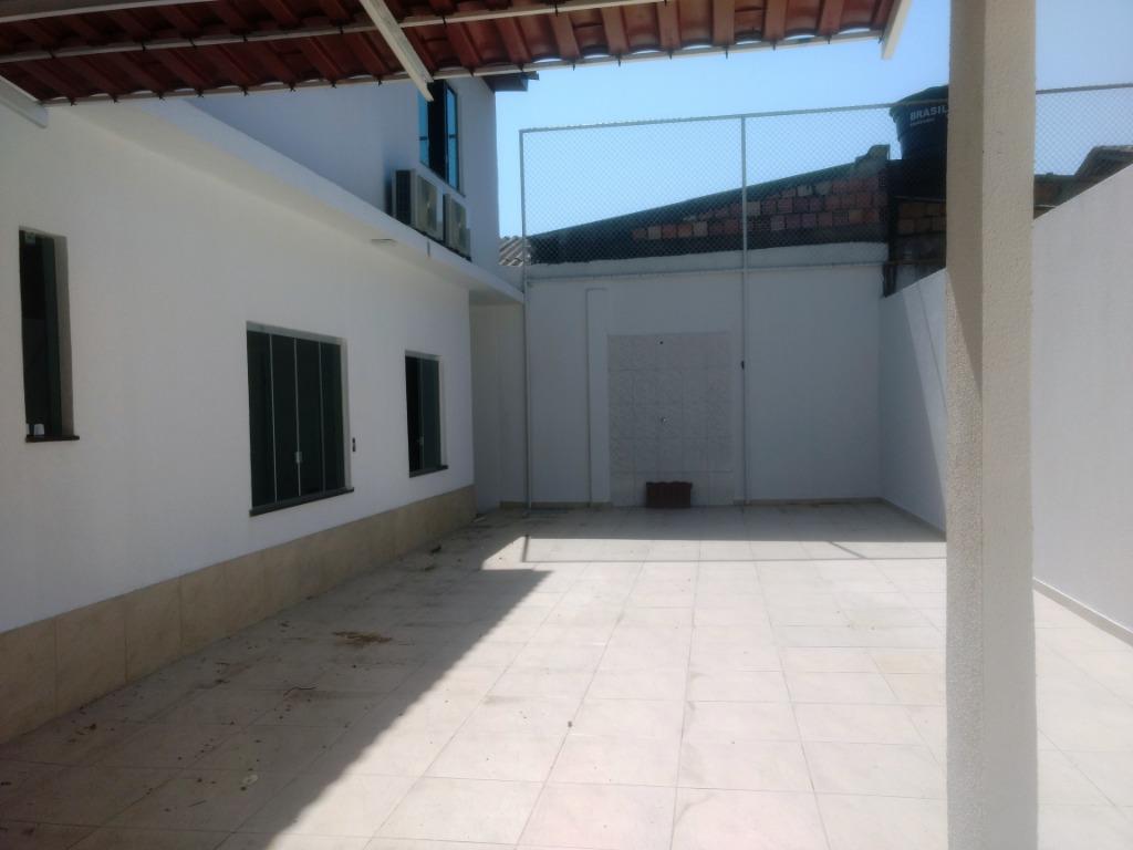 Casa para alugar com 4 quartos, 465m² - Foto 27