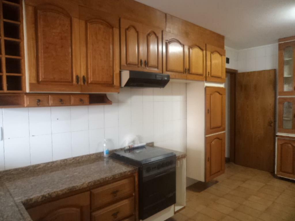 Apartamento à venda com 3 quartos, 150m² - Foto 9