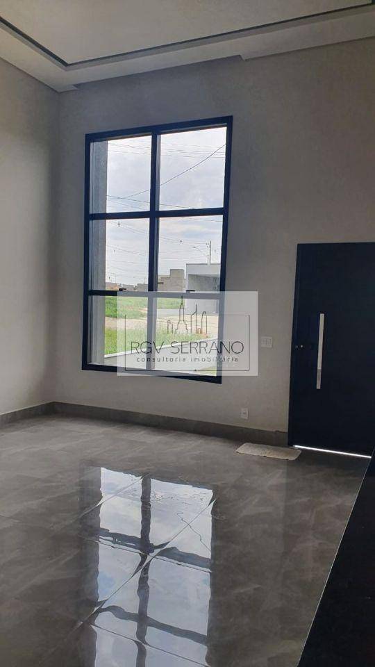 Casa de Condomínio à venda com 3 quartos, 186m² - Foto 2