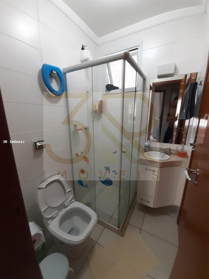 Apartamento à venda com 3 quartos, 110m² - Foto 13