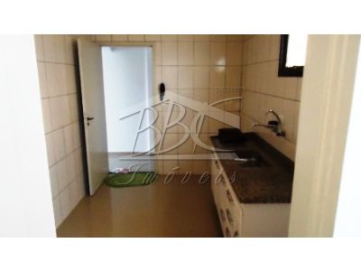 Apartamento à venda com 3 quartos, 94m² - Foto 4