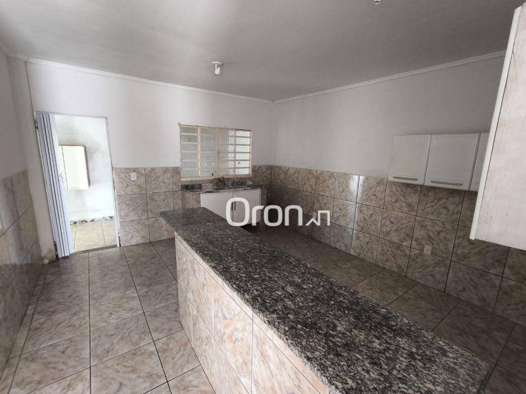 Sobrado à venda com 3 quartos, 110m² - Foto 3