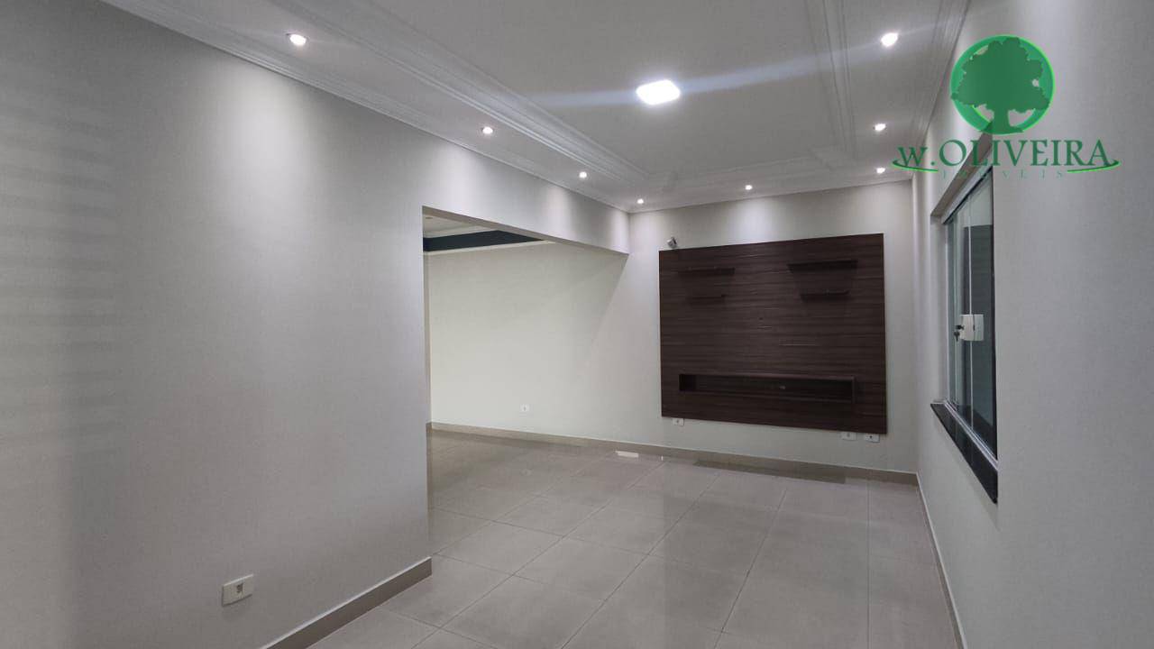 Casa à venda com 3 quartos, 135m² - Foto 4