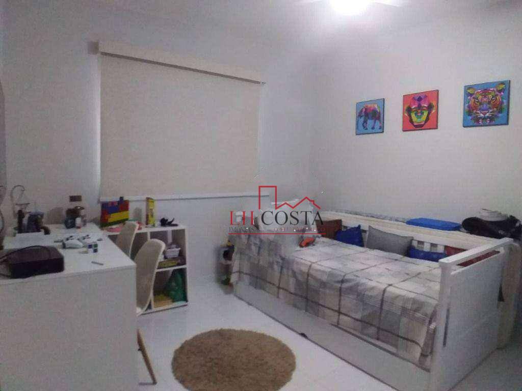 Casa à venda com 4 quartos, 180m² - Foto 15