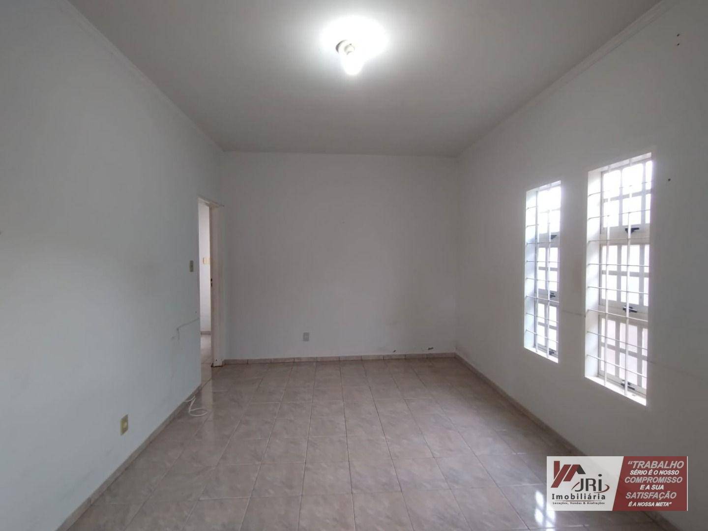 Casa à venda com 3 quartos, 155m² - Foto 5