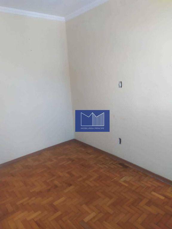 Apartamento à venda com 2 quartos, 70m² - Foto 5