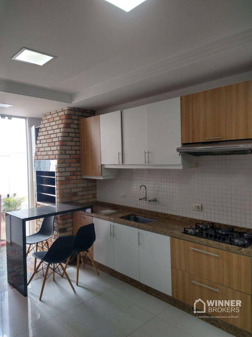 Casa à venda com 2 quartos, 178m² - Foto 4