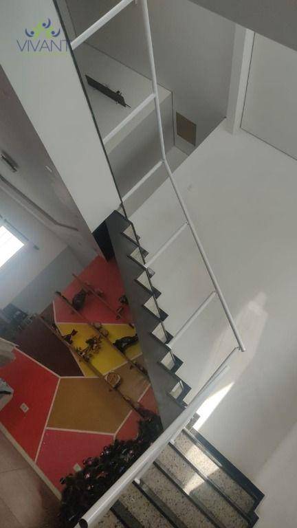 Sobrado à venda com 4 quartos, 380m² - Foto 6