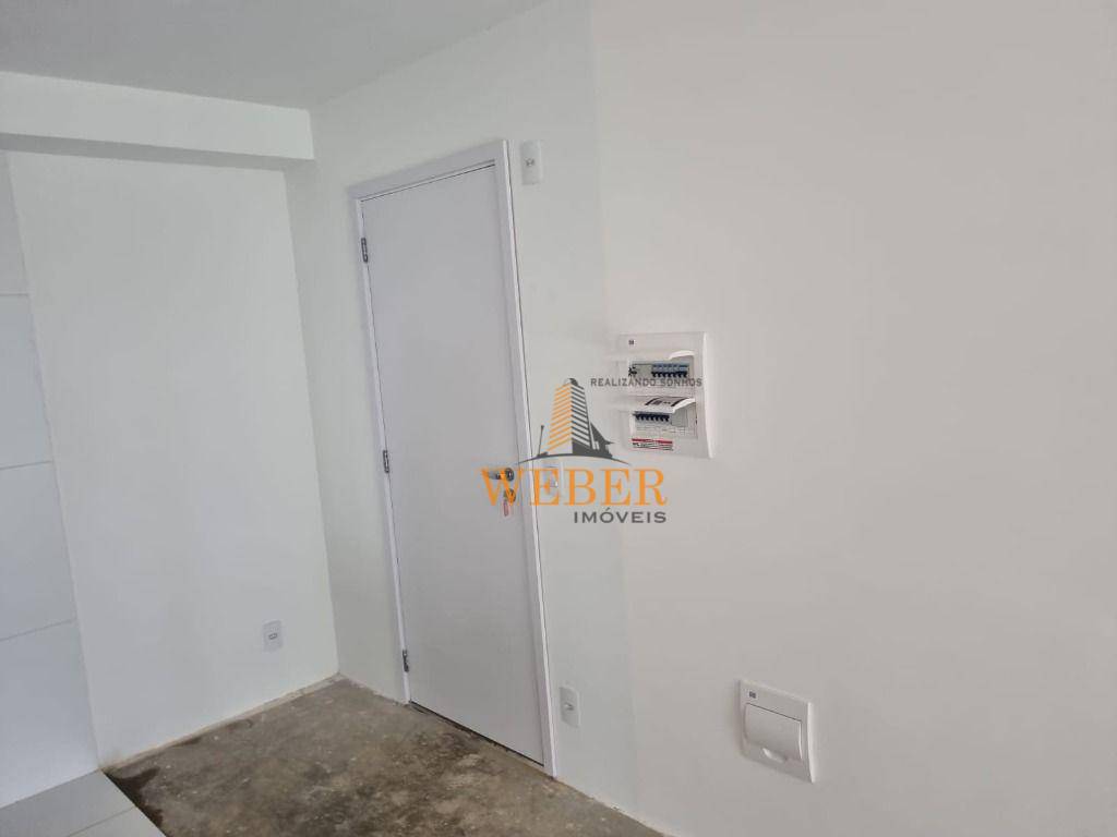 Apartamento à venda com 2 quartos, 66m² - Foto 20