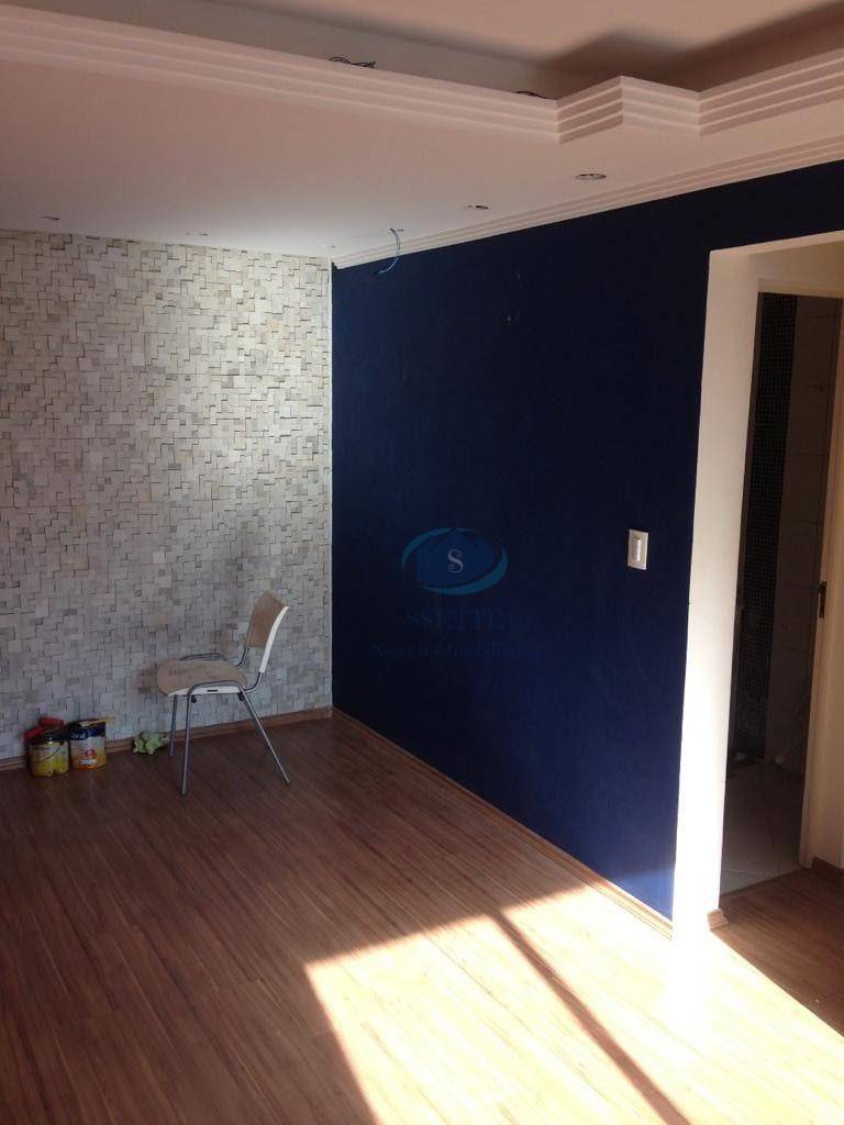 Apartamento à venda com 2 quartos, 50m² - Foto 3