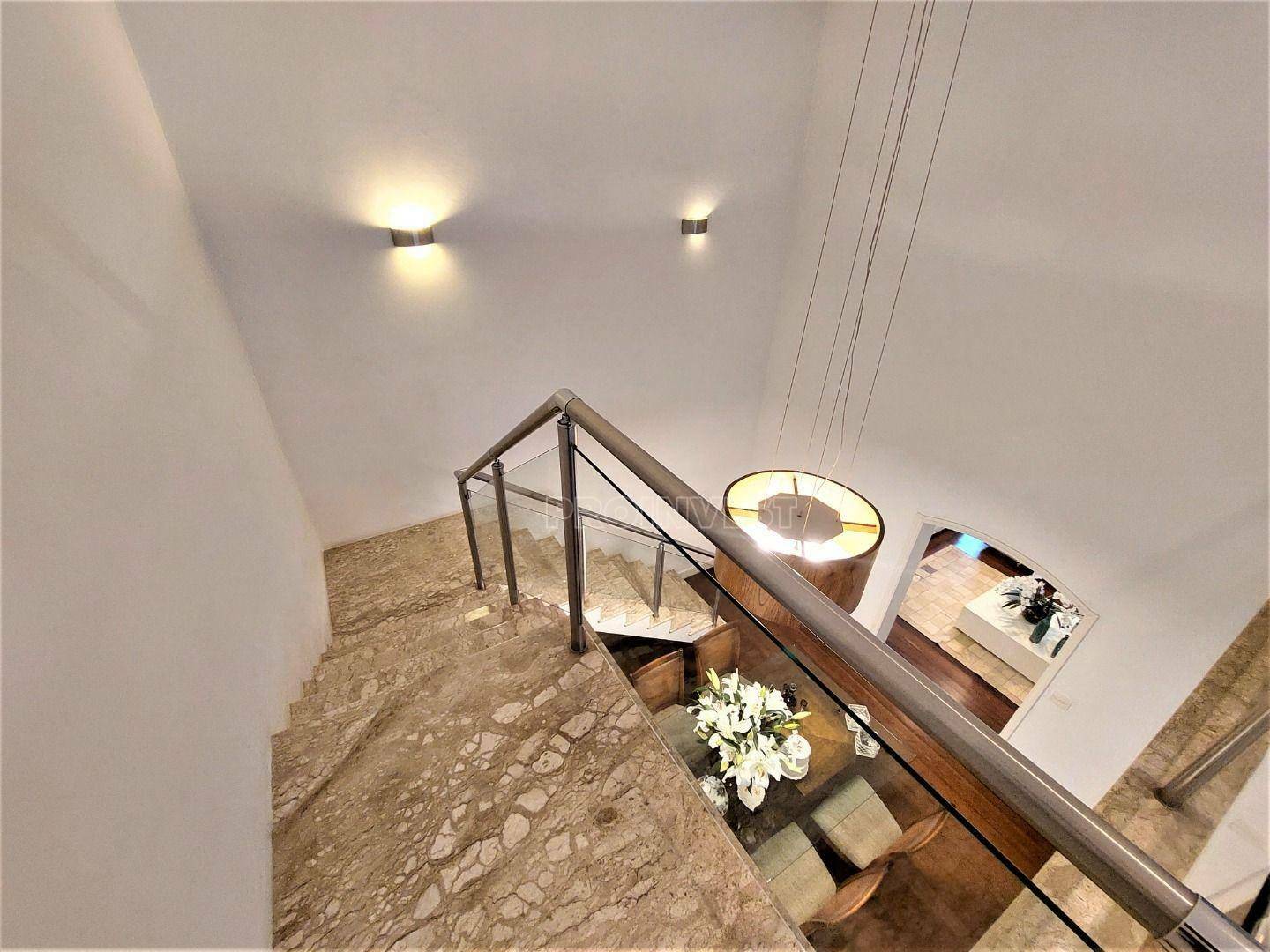 Casa à venda e aluguel com 3 quartos, 258m² - Foto 18